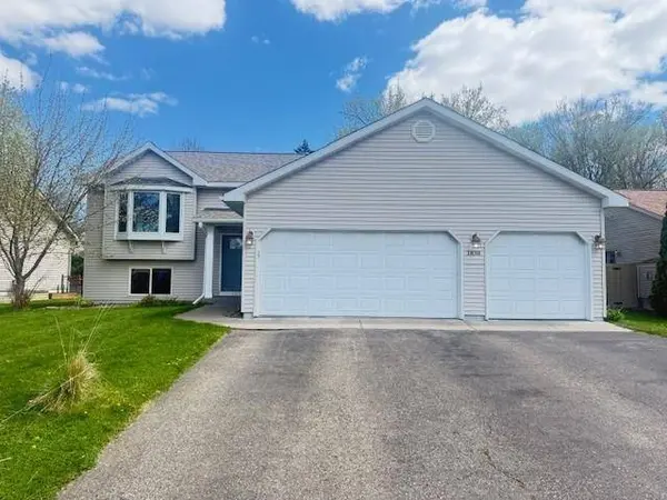 1838 Rodao DR, River Falls, WI 54022