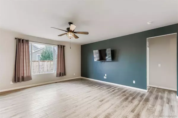 575 Ranchhand DR, Berthoud, CO 80513