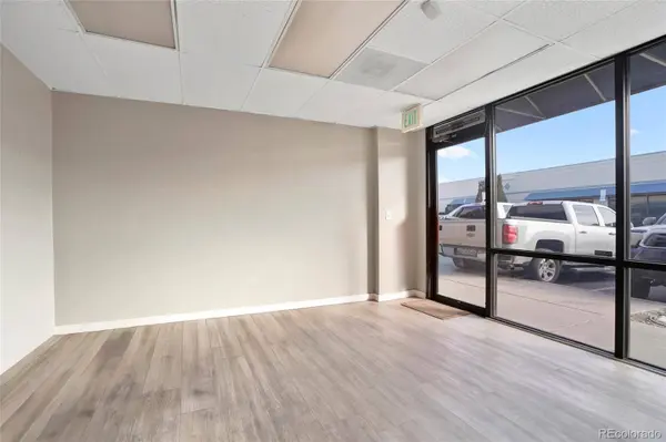 374 Norfolk ST, Aurora, CO 80011