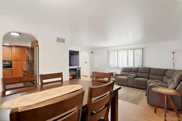 2341 Oakland ST, Aurora, CO 80010