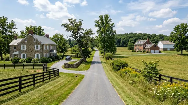 Living in Worthington Valley, Owings Mills, MD: Local Housing and Cost Guide,Mike Fielder