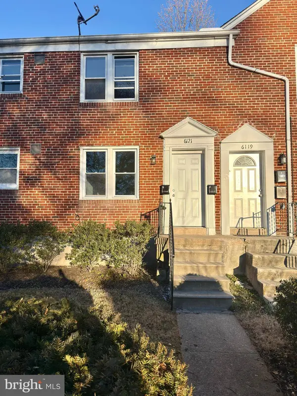 6121 CHINQUAPIN PKWY, Baltimore, MD 21239