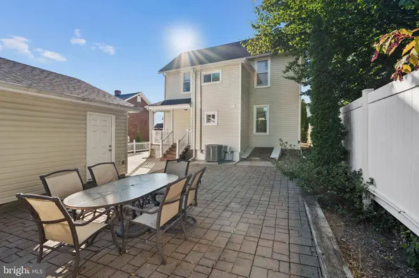 412 FAIRMOUNT AVE, Towson, MD 21286
