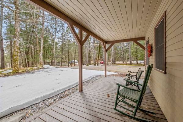 45 Southerlee Shores RD, Moultonborough, NH 03254