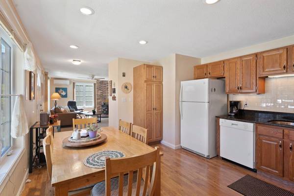 69 Garden CIR #69, Laconia, NH 03246