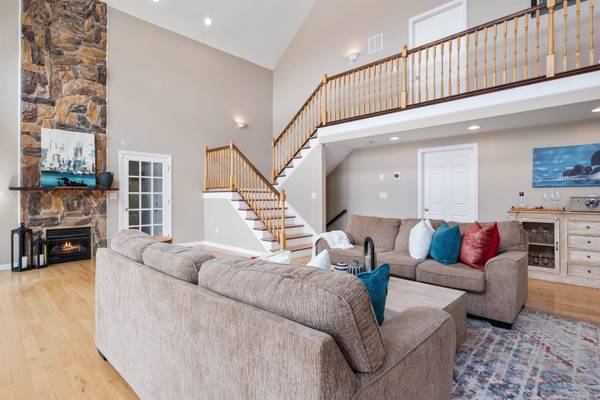 189 Sunset Shore DR, Alton, NH 03810