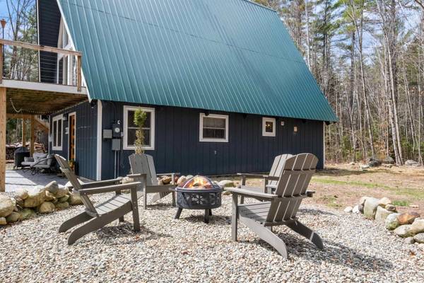 317 Valley RD, Haverhill, NH 03785