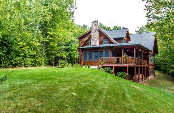 87 Moose Mountain RD, Brookfield, NH 03872