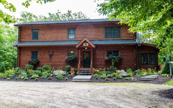 87 Moose Mountain RD, Brookfield, NH 03872