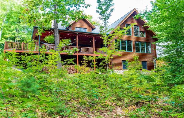 87 Moose Mountain RD, Brookfield, NH 03872
