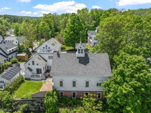 11 Highland ST, Meredith, NH 03253