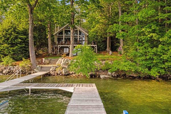 71 Oak Landing RD, Moultonborough, NH 03254