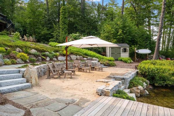 181 Stanyan RD, Moultonborough, NH 03254