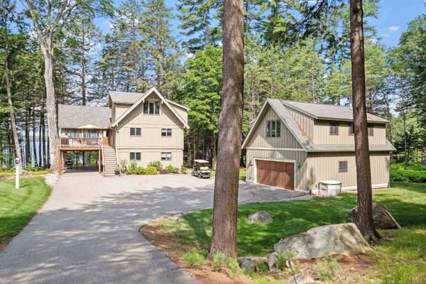 64 Wildwood DR, Moultonborough, NH 03254