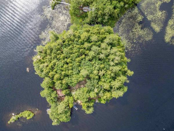 2 Little Badger IS, Moultonborough, NH 03254