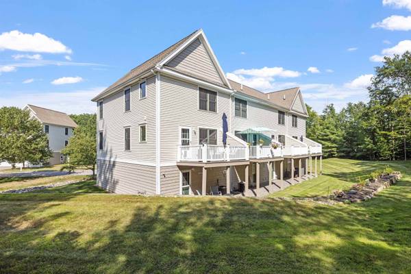 16 Village DR, Meredith, NH 03253