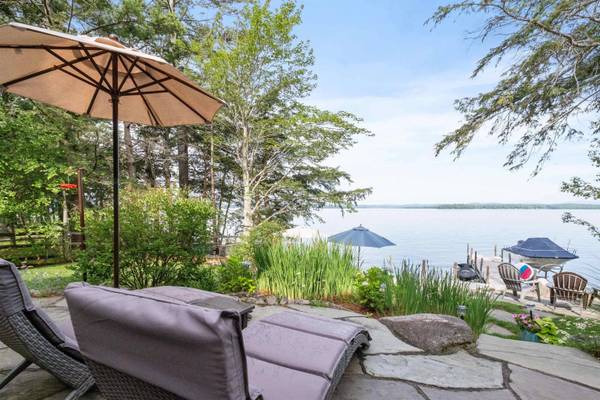 62 West Point RD, Moultonborough, NH 03254