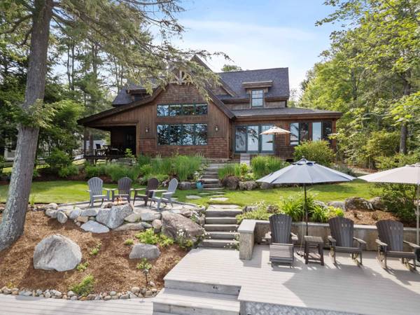 62 West Point RD, Moultonborough, NH 03254