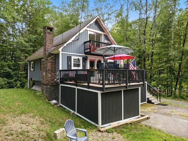 51 Mountain View DR, Moultonborough, NH 03254