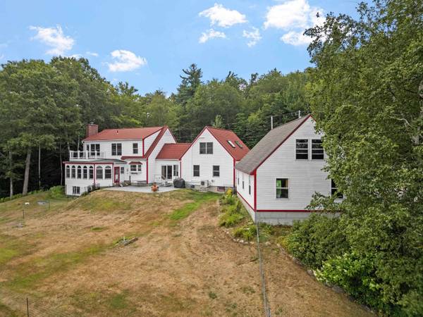 105 Juniper Ridge RD, Gilford, NH 03249