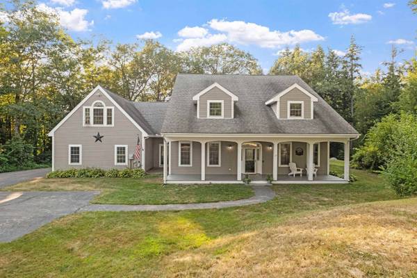 17 Whitehouse Farm LN, Moultonborough, NH 03254