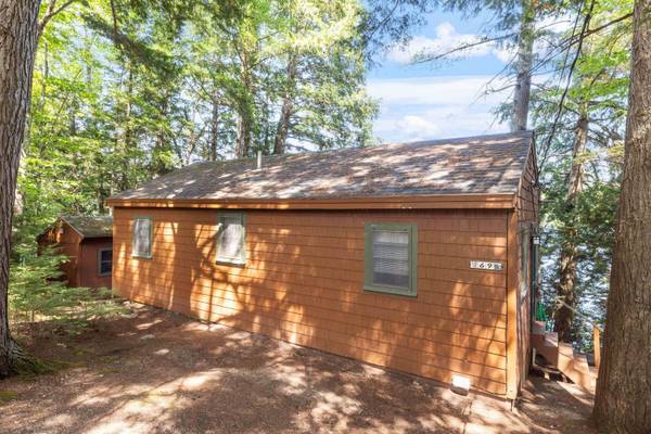 69 Buoniello RD, Moultonborough, NH 03254