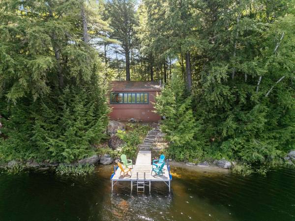 69 Buoniello RD, Moultonborough, NH 03254