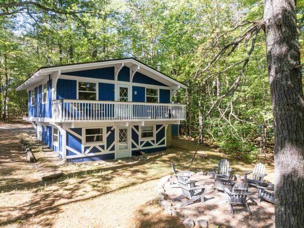 88 Suissevale AVE, Moultonborough, NH 03254