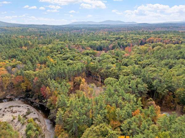 41 Foss Flats RD, Sandwich, NH 03259