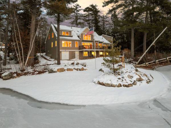 214 Krainewood DR, Moultonborough, NH 03254