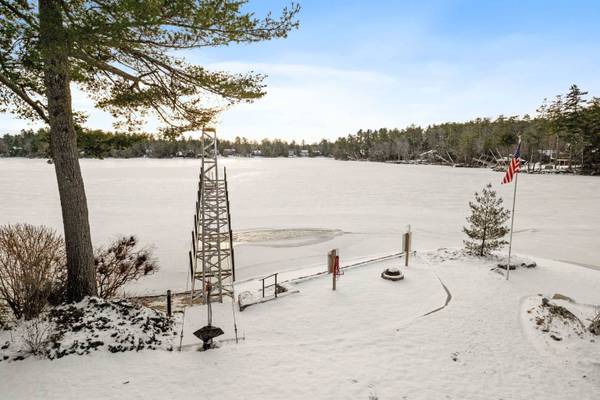 214 Krainewood DR, Moultonborough, NH 03254