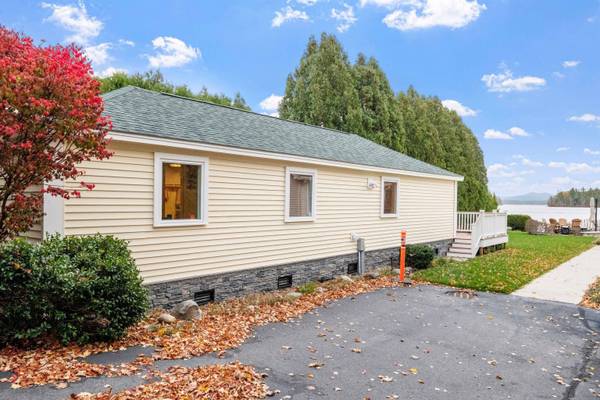 38 Lake Shore DR #12, Moultonborough, NH 03254