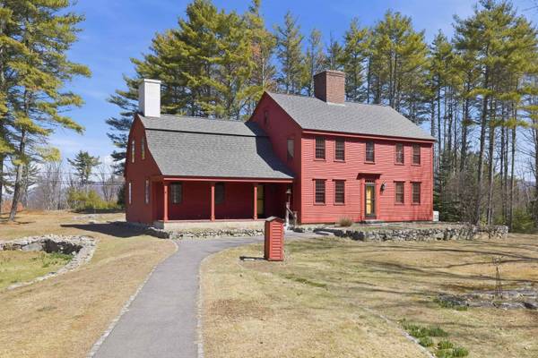 29 Kona Farm RD, Moultonborough, NH 03254