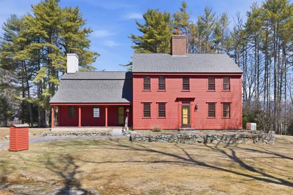 29 Kona Farm RD, Moultonborough, NH 03254