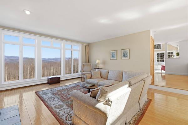 36 Puckerbrush RD, Campton, NH 03223