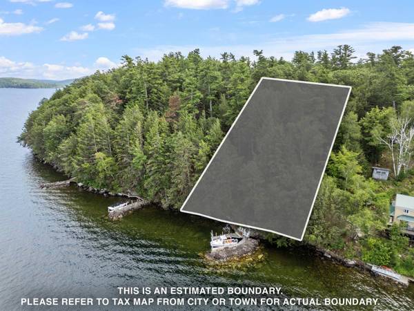 4 Diamond IS, Gilford, NH 03249