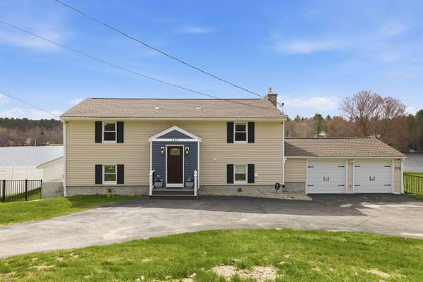 165 Georgetown DR, Barnstead, NH 03225