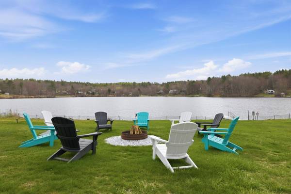 165 Georgetown DR, Barnstead, NH 03225
