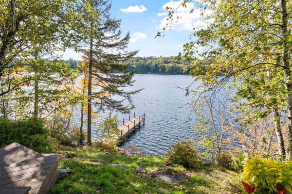 15 Second Point RD, Moultonborough, NH 03254