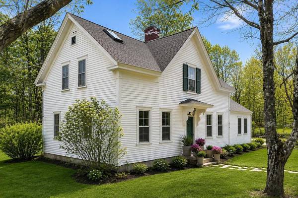 659 North Sandwich RD, Sandwich, NH 03259