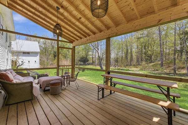 659 North Sandwich RD, Sandwich, NH 03259