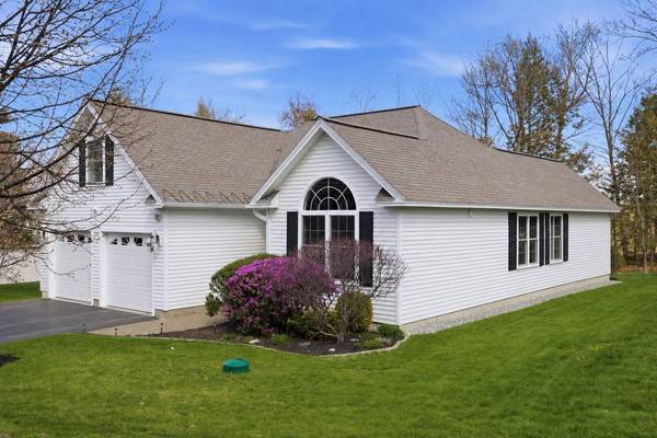 110 Sterling DR, Laconia, NH 03246