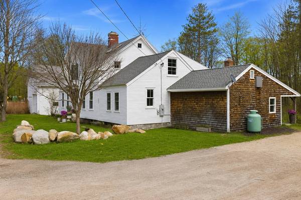 659 North Sandwich RD, Sandwich, NH 03259