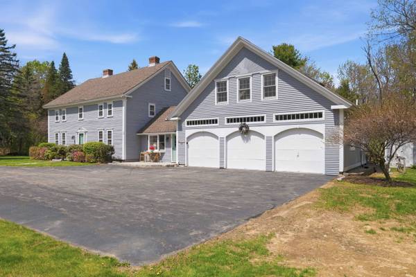 2671 Parade RD, Laconia, NH 03246