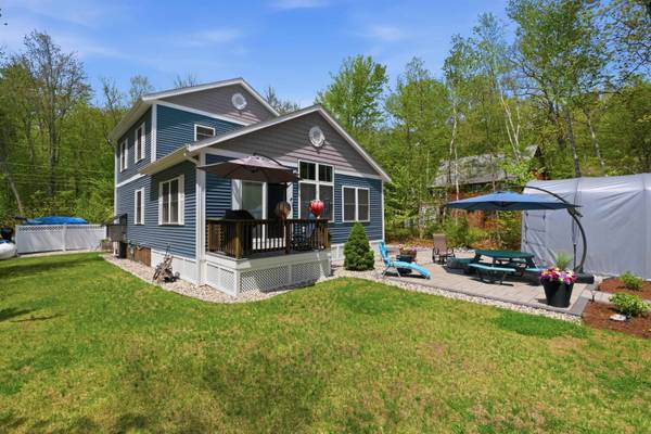 34 Mountain View DR, Moultonborough, NH 03254