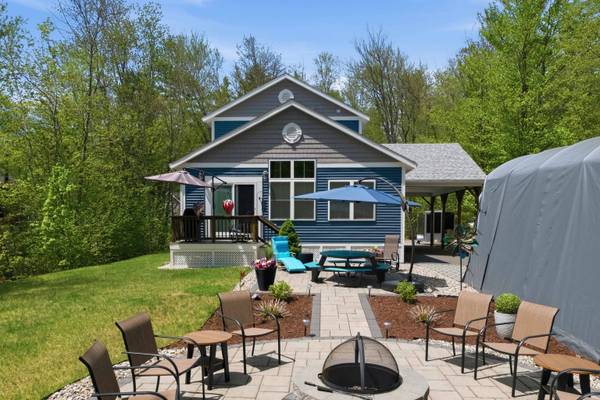 34 Mountain View DR, Moultonborough, NH 03254