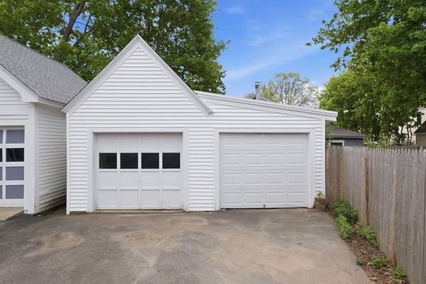 68 Whipple AVE, Laconia, NH 03246