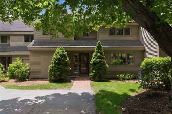 4 Portside DR #3, Moultonborough, NH 03254