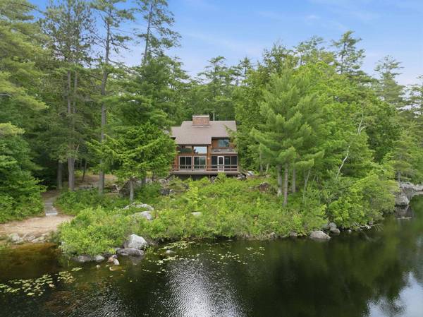 63 Moose WALK, Moultonborough, NH 03254