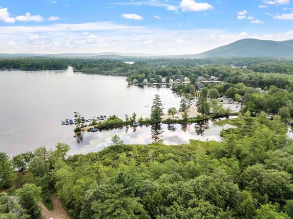 55 Mountain View DR, Moultonborough, NH 03253